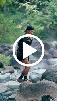 BIB:  <button type="button" onclick="openModal(28094469)" class="btn btn-primary btn-sm float-right" data-toggle="modal" data-target=".modal-high-quality">
                <i class="fa fa-download"></i> Download
                </button>